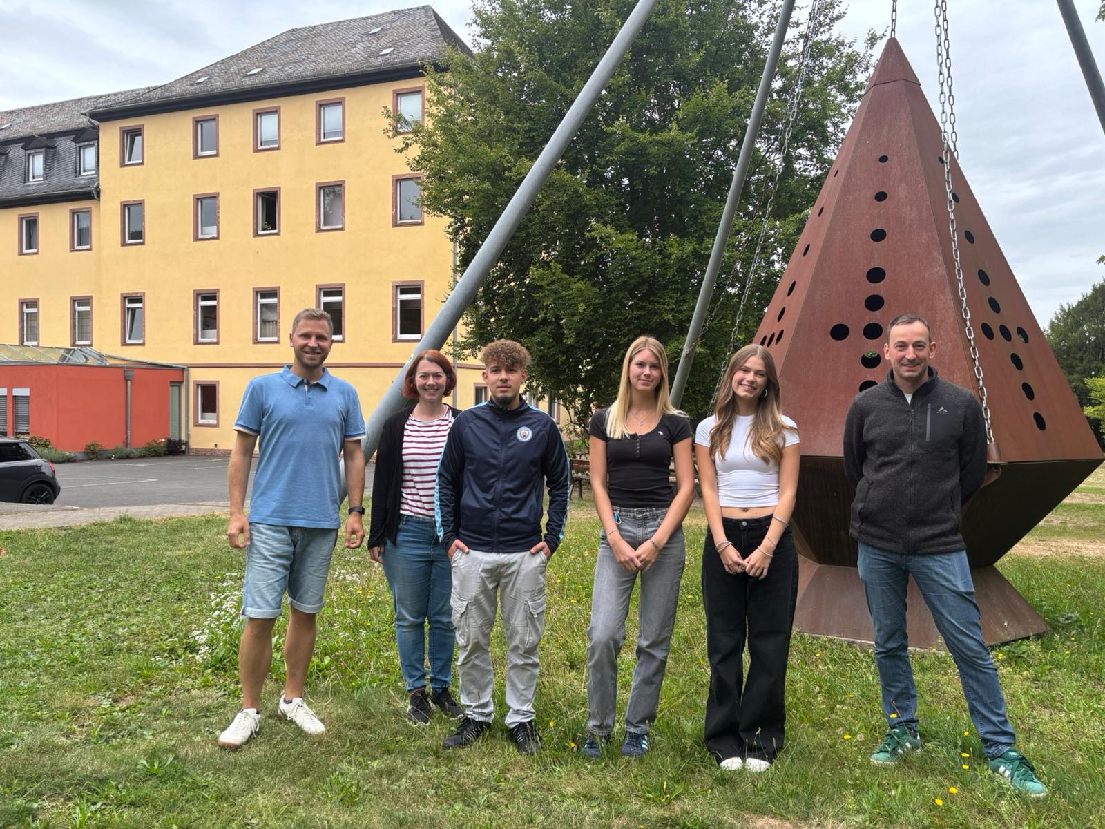 d86561d9 67dd 4a7d b1d7 9e6a9dd14e3e